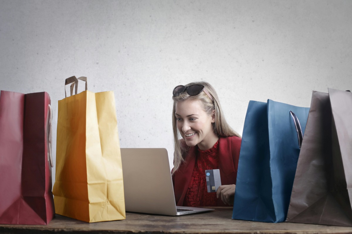 Woman shopping online